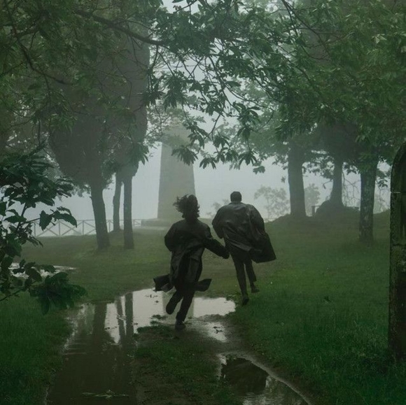 Meet your Posher, A - Picture 1 of 1